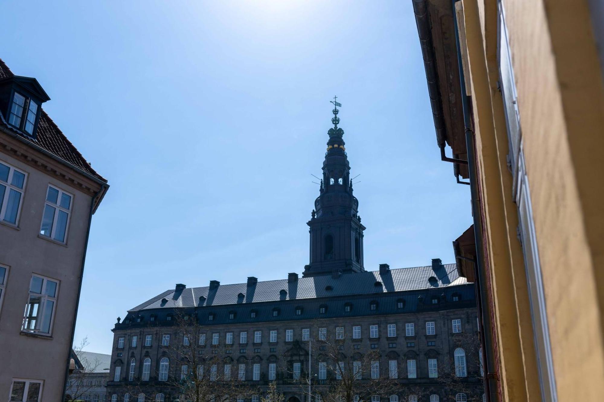 Lavish 4Br Apartment In The Heart Of Cph By The Canals København Ngoại thất bức ảnh